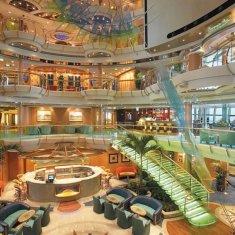 שייט מאורגן לים הבלטי באניית הפאר: Serenade Of The Seas מבית- Royal Caribbean